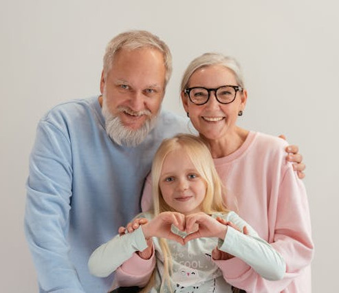 pexels-mikhail-nilov-8317701